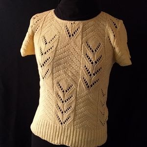 WOMEN'S SWEATER